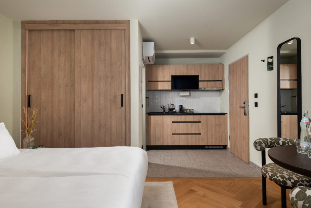 Bright and well-appointed deluxe studio at master Mirabell