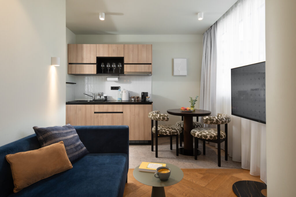 Kitchen - Deluxe One Bedroom with Single Sofabed